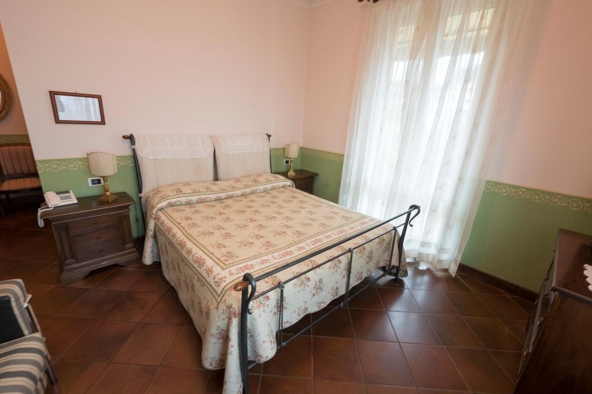 טלארו Locanda Miranda מראה חיצוני תמונה